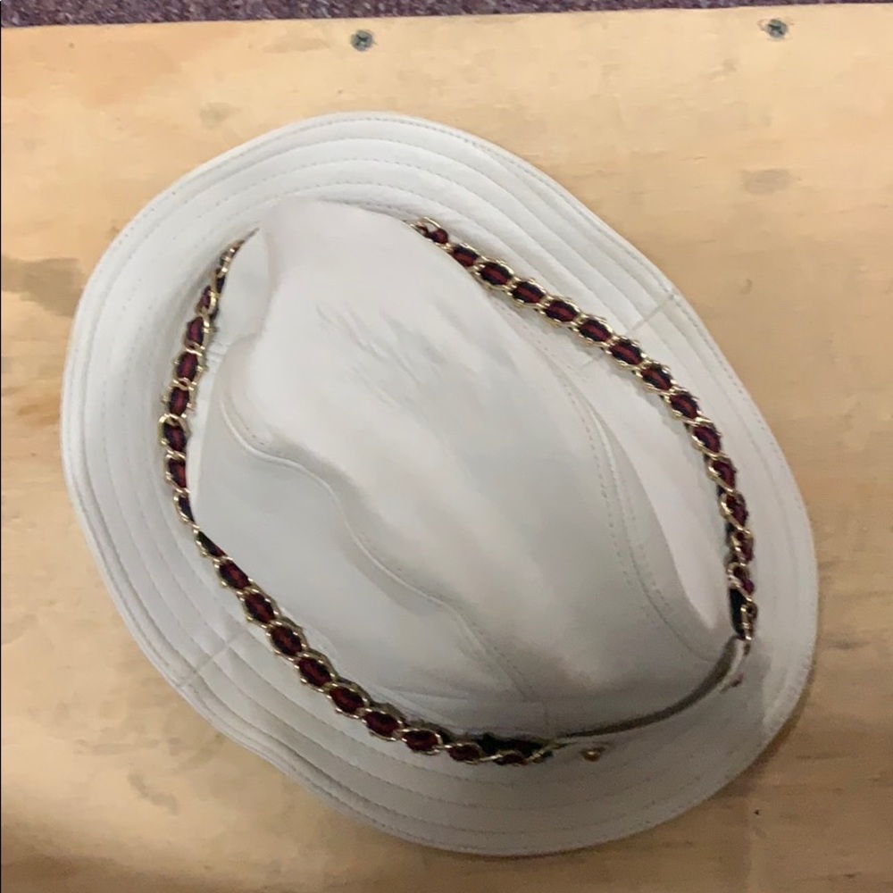 Used Authentic Gucci white leather bucket hat  M
